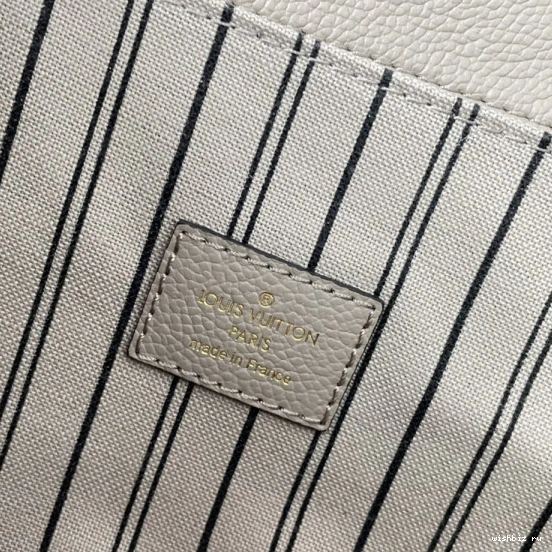 WIS LOUIS VUITTON MÉTIS POCHETTE 0822